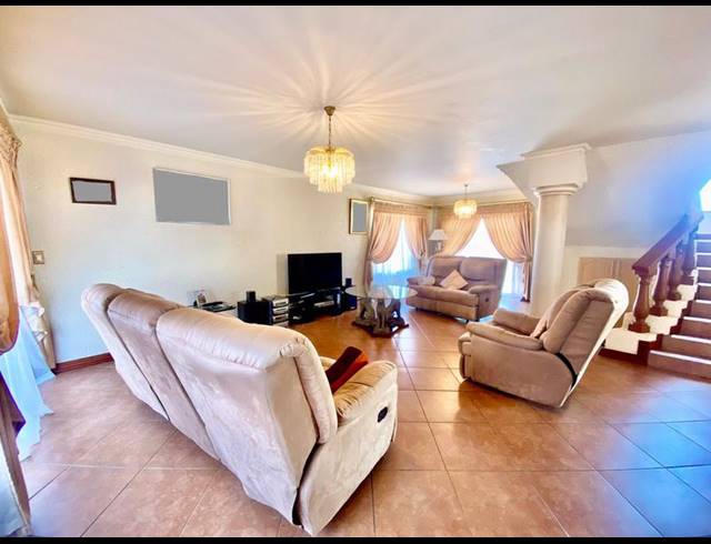 3 BEDROOM HOUSE FOR SALE IN BASSONIA ESTATE